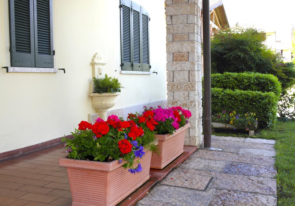 Albergo La Quiete Desenzano del Garda Dış mekan fotoğraf
